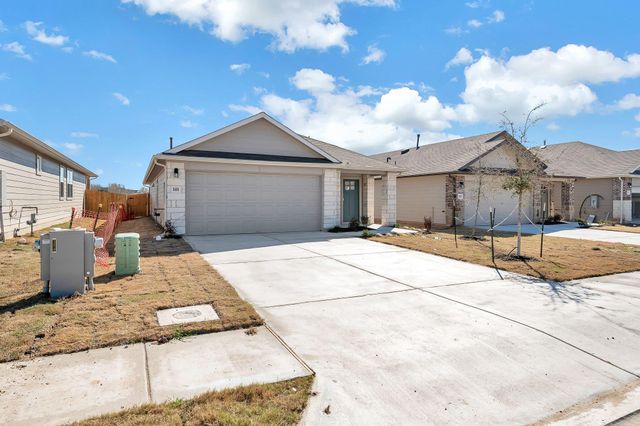 585 Apache Plum DR, Kyle, TX 78640