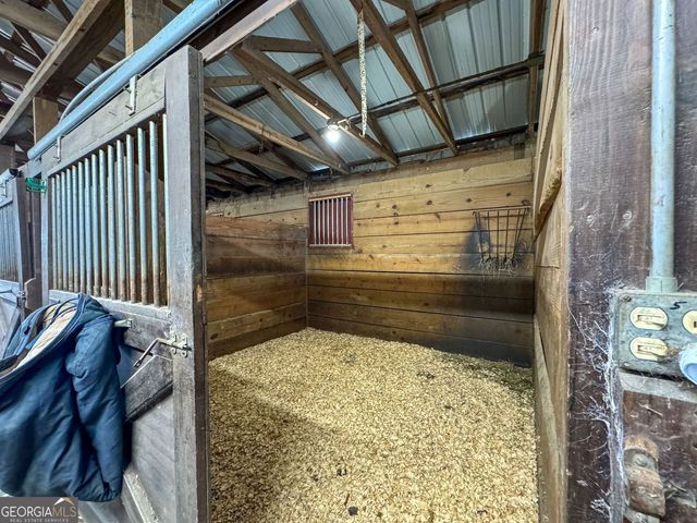 8272 Old Zebulon Road Road, Molena, GA 30258