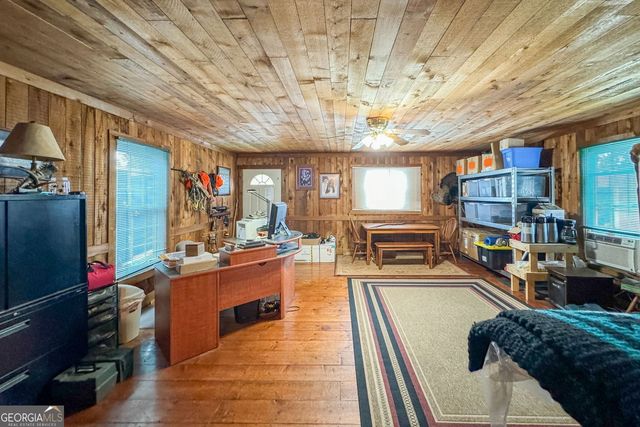 8272 Old Zebulon Road Road, Molena, GA 30258
