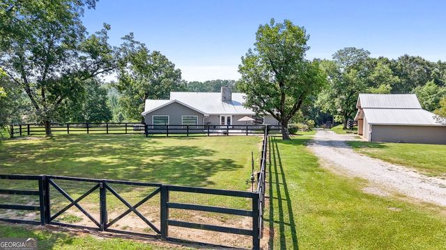 8272 Old Zebulon Road Road, Molena, GA 30258