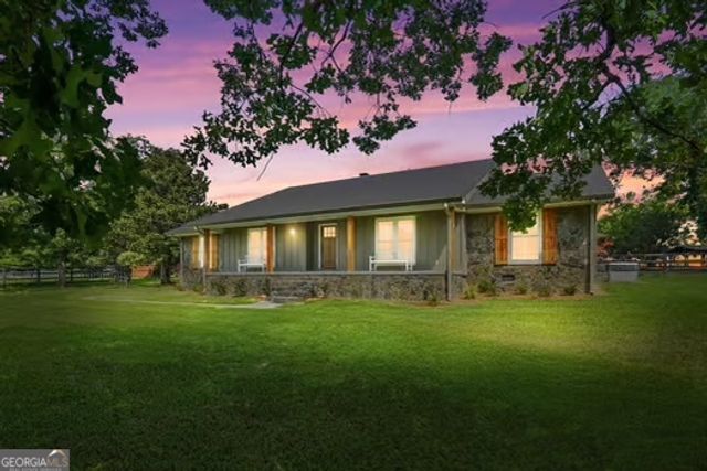 8272 Old Zebulon Road Road, Molena, GA 30258