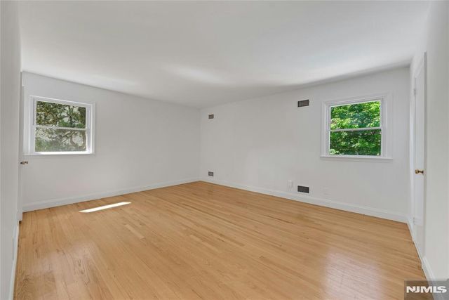 5 Fairview Avenue, West Orange, NJ 07052