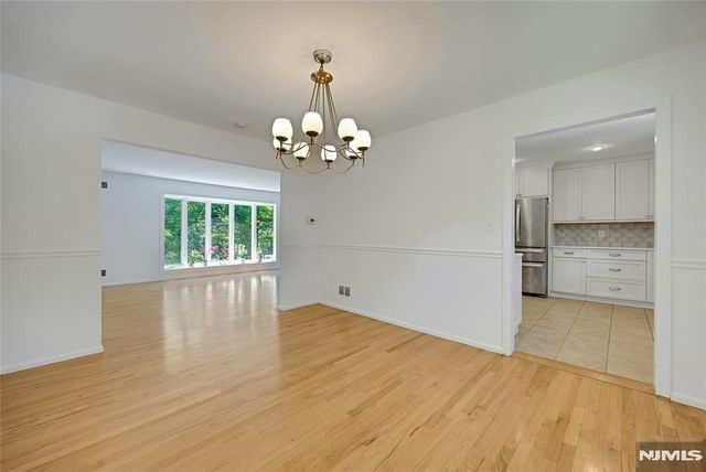 5 Fairview Avenue, West Orange, NJ 07052