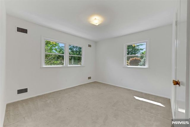 5 Fairview Avenue, West Orange, NJ 07052