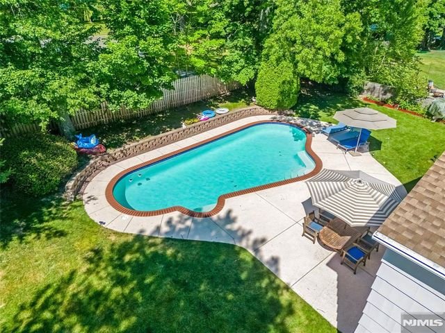 5 Fairview Avenue, West Orange, NJ 07052