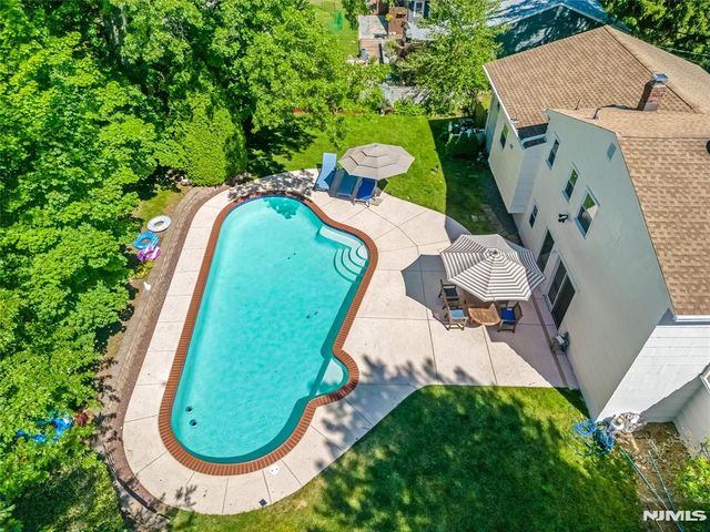 5 Fairview Avenue, West Orange, NJ 07052