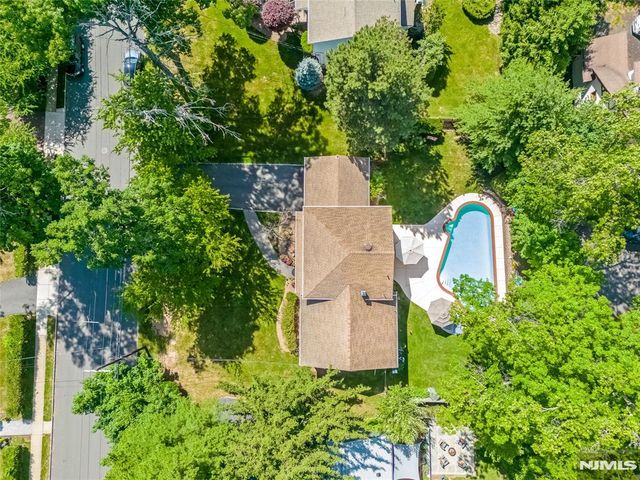 5 Fairview Avenue, West Orange, NJ 07052