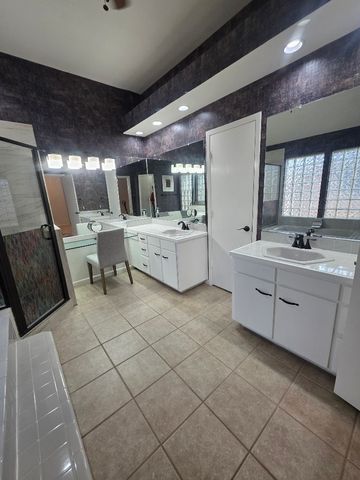 1315 Spyglass Drive, Mansfield, TX 76063