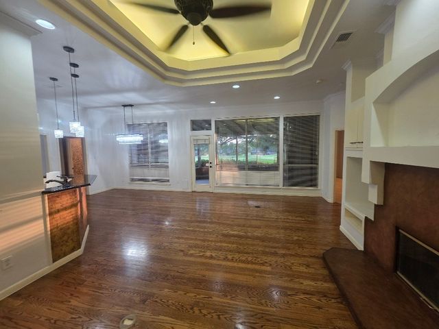 1315 Spyglass Drive, Mansfield, TX 76063