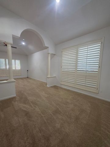 1315 Spyglass Drive, Mansfield, TX 76063