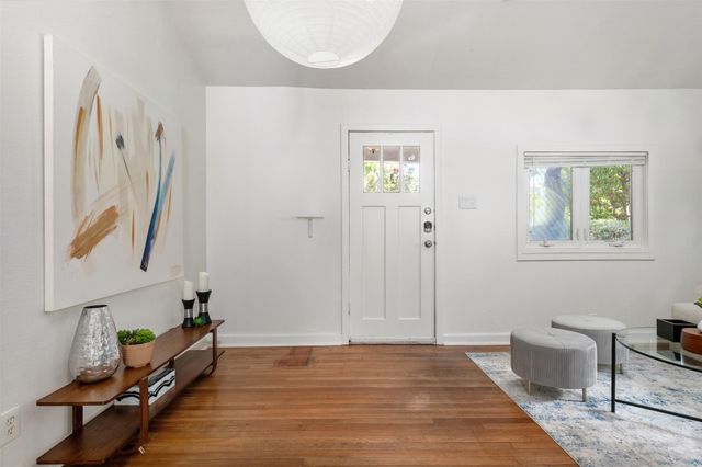 5303 Avenue H, Austin, TX 78751