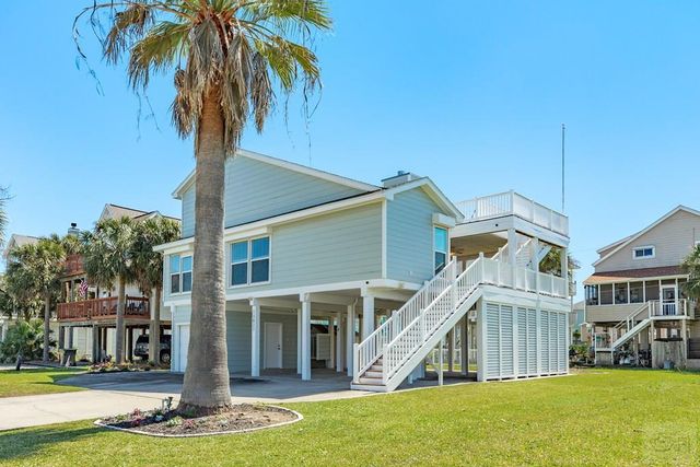 13827 Pirates Beach Blvd, Galveston, TX 77554