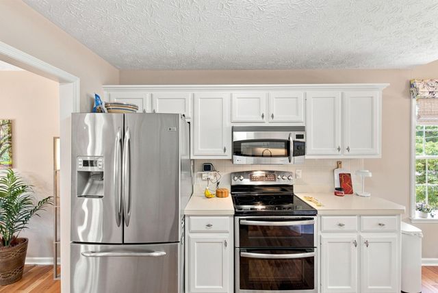 1002 Tyburn Lane, Frankfort, KY 40601