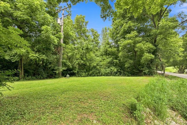 1002 Tyburn Lane, Frankfort, KY 40601