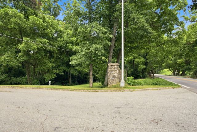 1002 Tyburn Lane, Frankfort, KY 40601