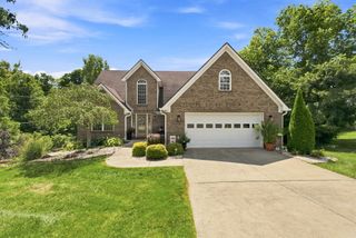 1002 Tyburn Lane, Frankfort, KY 40601