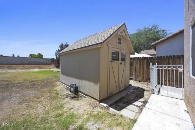 12419 Schooner Beach Drive, Bakersfield, CA 93311