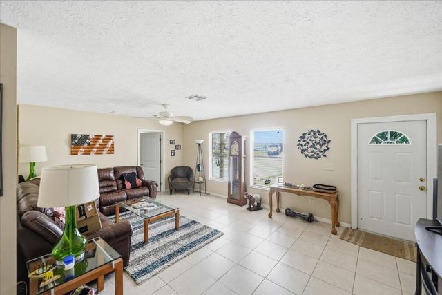 667 SE Faith Terrace, Port St. Lucie, Port St Lucie, FL 34983