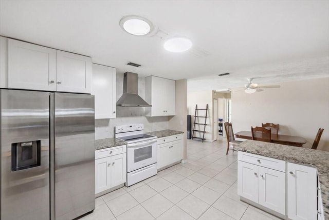 667 SE Faith Terrace, Port St. Lucie, Port St Lucie, FL 34983
