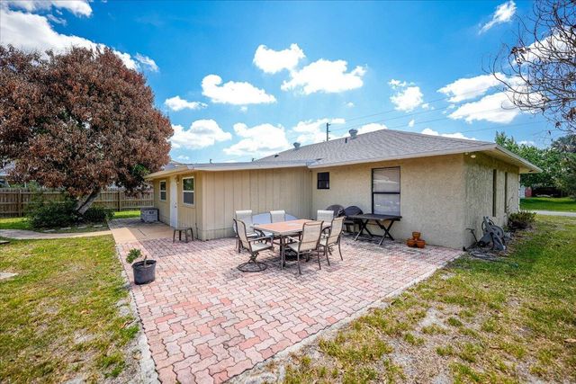 667 SE Faith Terrace, Port St. Lucie, Port St Lucie, FL 34983