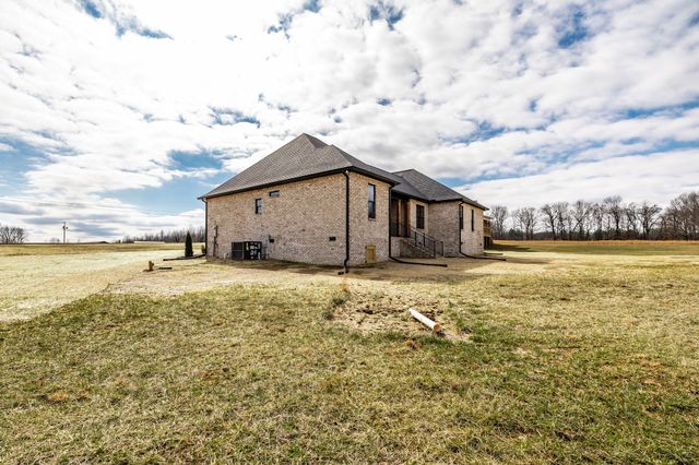 159 S Ray Rd, Portland, TN 37148