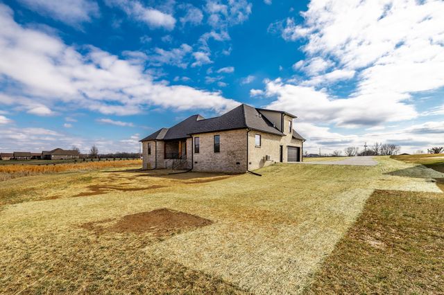 159 S Ray Rd, Portland, TN 37148