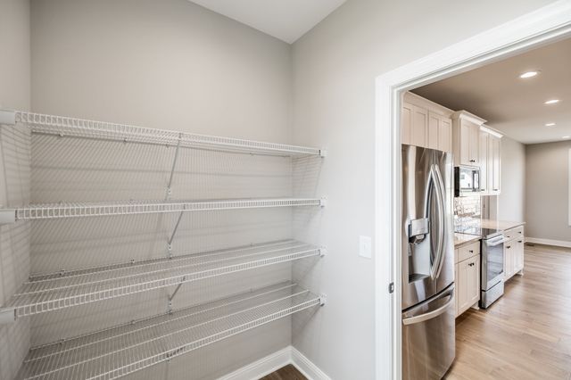 159 S Ray Rd, Portland, TN 37148