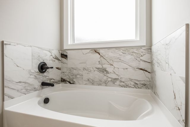 159 S Ray Rd, Portland, TN 37148