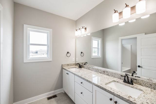 159 S Ray Rd, Portland, TN 37148