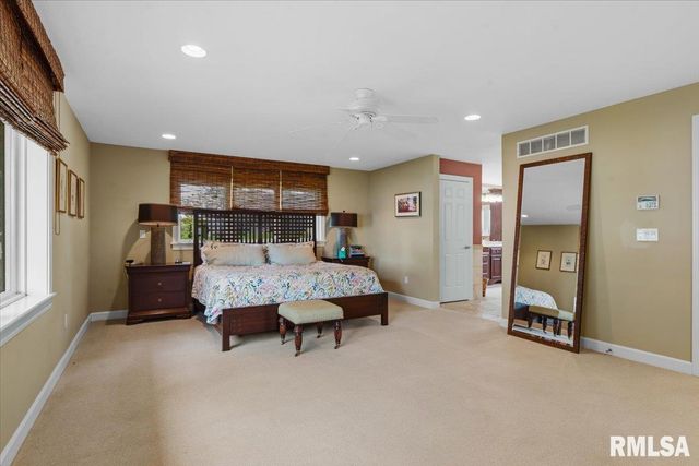 41 Forest Ridge, Springfield, IL 62712