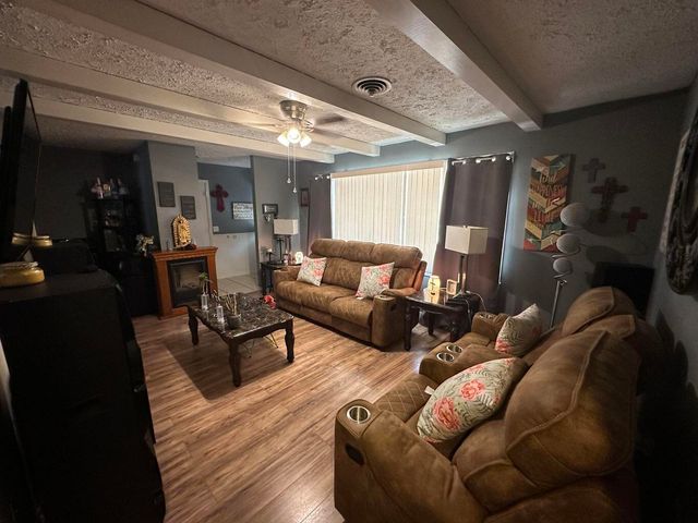 1007 Xenia Street, Plainview, TX 79072