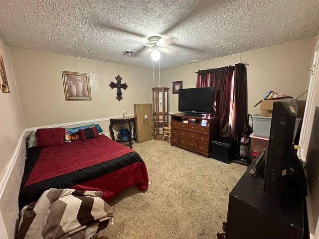 1007 Xenia Street, Plainview, TX 79072