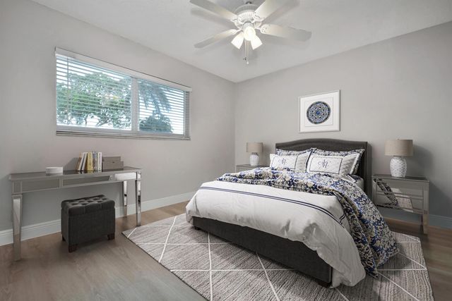 1802 Ocean Drive 112, Boynton Beach, FL 33426