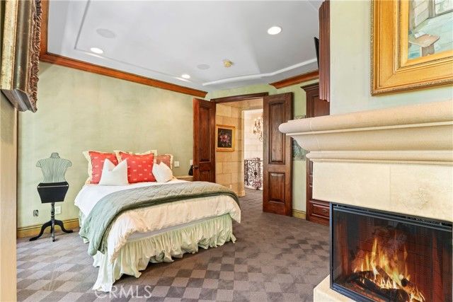 207 Blue Lake Road, Lake Arrowhead, CA 92352