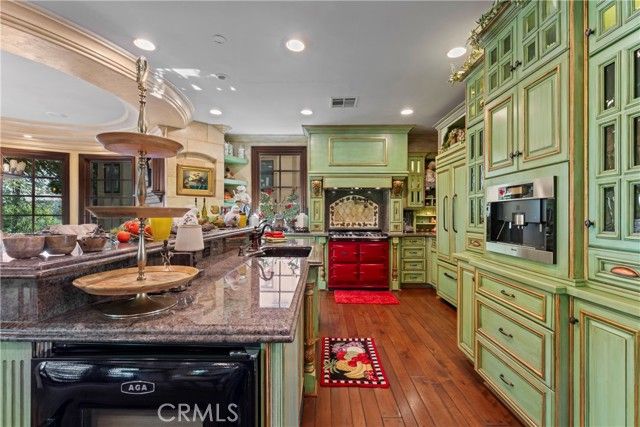 207 Blue Lake Road, Lake Arrowhead, CA 92352