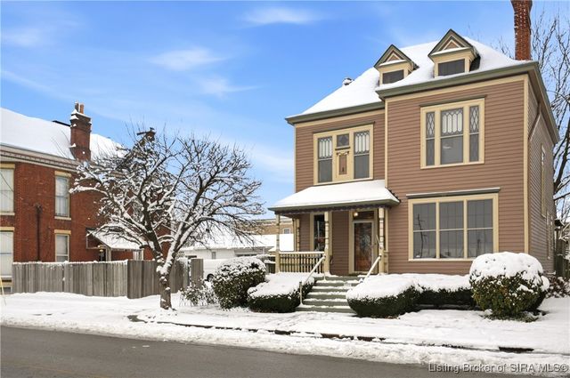 209 W Market Street, Jeffersonville, IN 47130