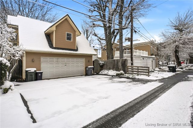 209 W Market Street, Jeffersonville, IN 47130