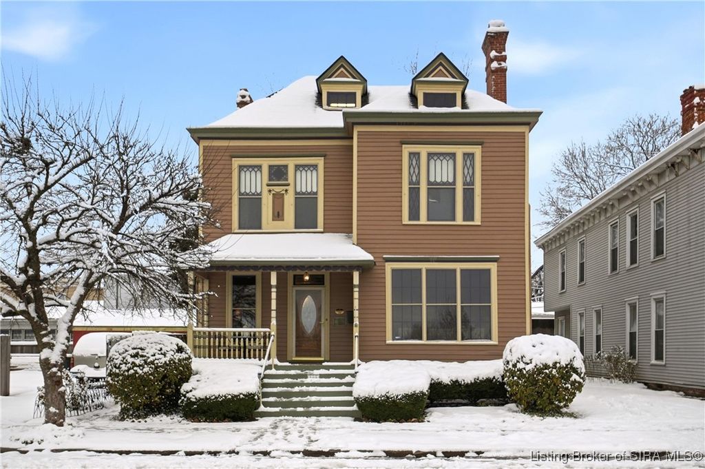 209 W Market Street, Jeffersonville, IN 47130