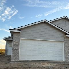 12811 E Blake St, Wichita, KS 67230