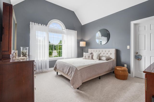 144 Boxwood Lane, Dover, NH 03820