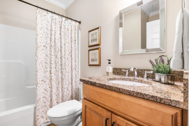 144 Boxwood Lane, Dover, NH 03820
