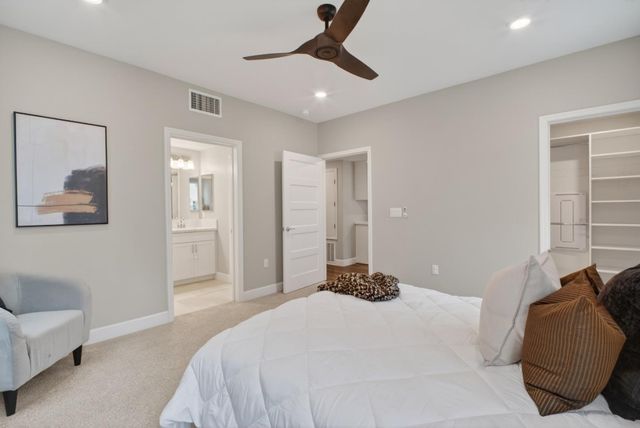 254 Agustin Narvaez 7, San Jose, CA 95136