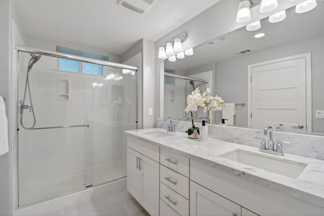 254 Agustin Narvaez 7, San Jose, CA 95136