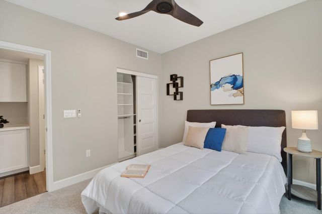 254 Agustin Narvaez 7, San Jose, CA 95136