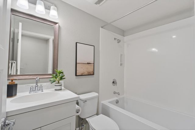 254 Agustin Narvaez 7, San Jose, CA 95136