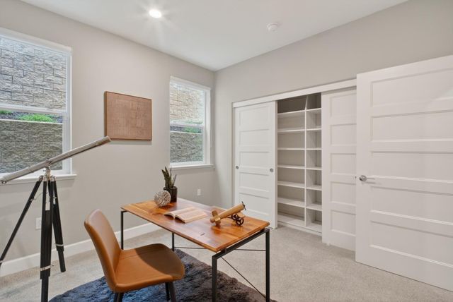 254 Agustin Narvaez 7, San Jose, CA 95136