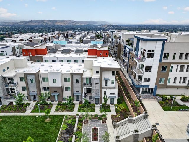 254 Agustin Narvaez 7, San Jose, CA 95136