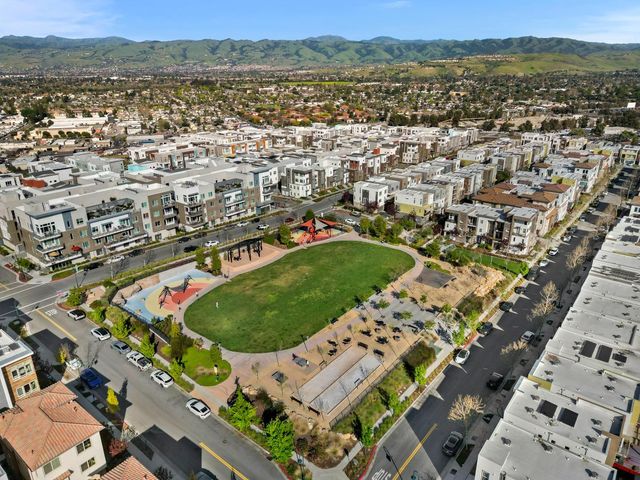 254 Agustin Narvaez 7, San Jose, CA 95136