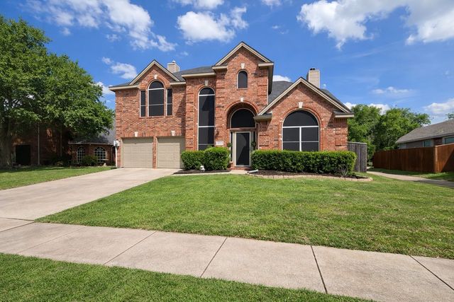 2223 Briary Trace Court, Lewisville, TX 75077