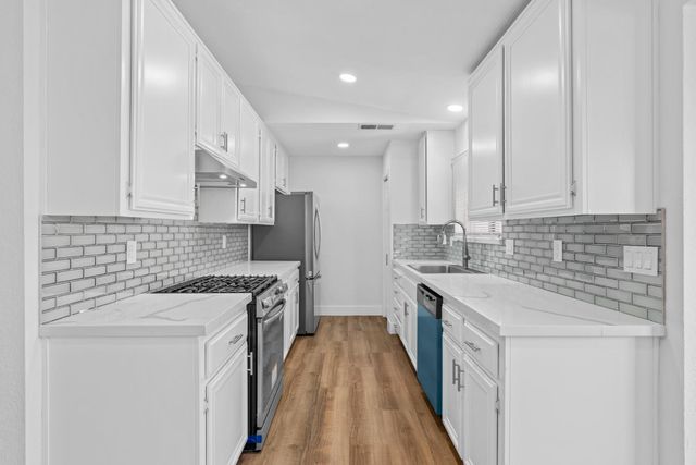 1833 Mimi Way, Modesto, CA 95351